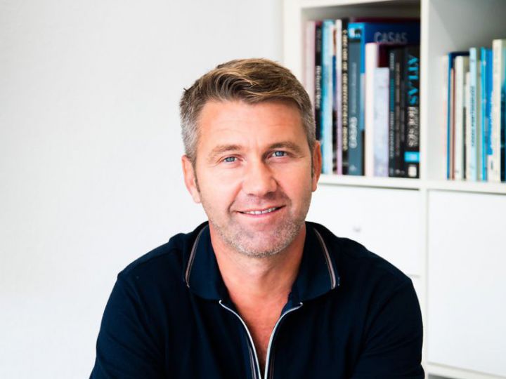 Managing Director & Senior Architect